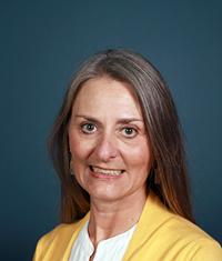 Theresa Curry